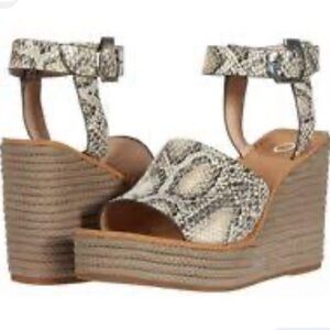 Louise et Cie women’s Paley Taupe Multi Bubble Snakeskin Print Size 7